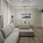 The Tower, Bellavita Apartment