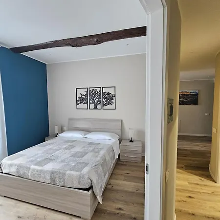 Apartment The Tower, Bellavita Como