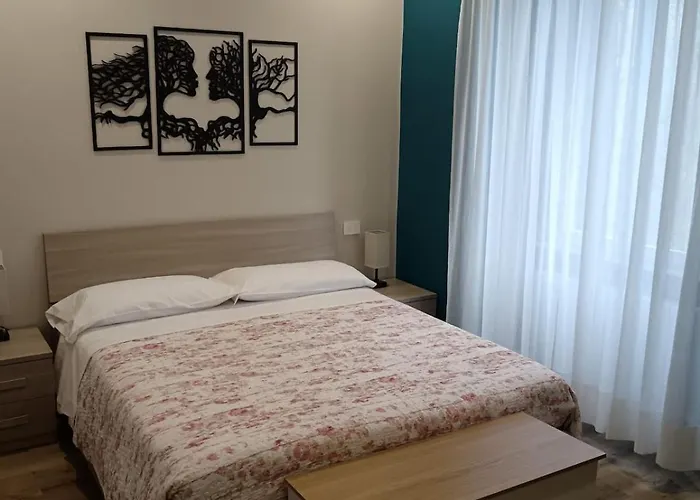 The Tower, Bellavita Apartment *